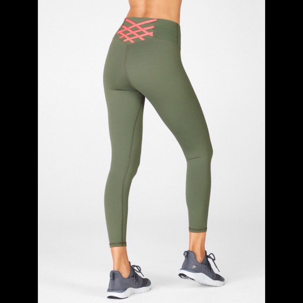 Fabletics Kessler High Waisted Strappy 7/8 Legging